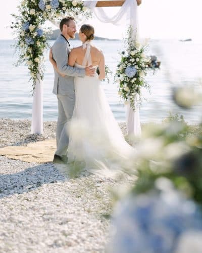 How to Choose the Perfect Greek Wedding Photographer