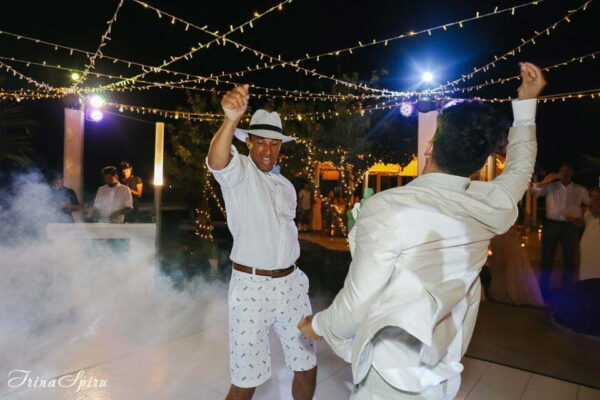NR wedding Santorini 1 80
