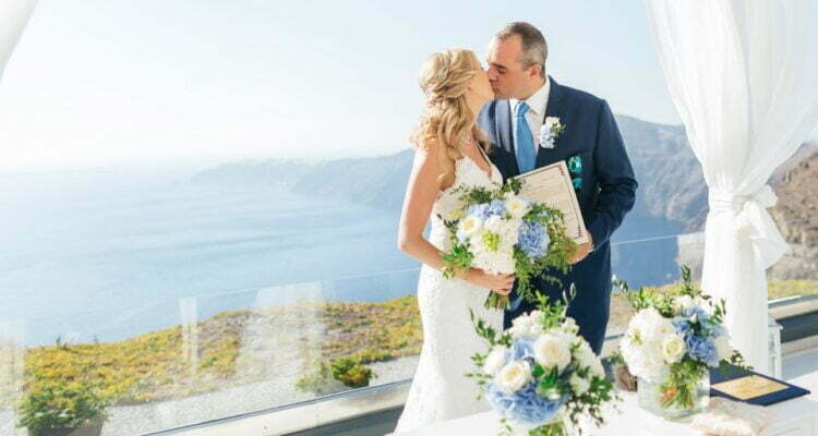 Fantastic Wedding in Santorini Margot & Rayan