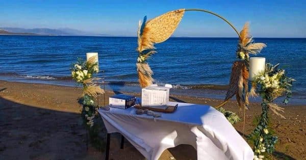 coconut beach bar wedding in athens by the sea